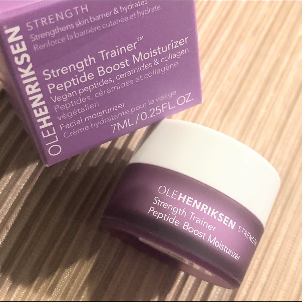 OLE HENRIKSEN STENGTH TRAINER PEPTIDE BOOST MOISTURIZER